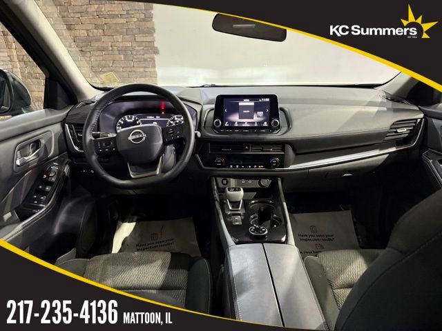 Used 2025 Nissan Rogue SV image 25