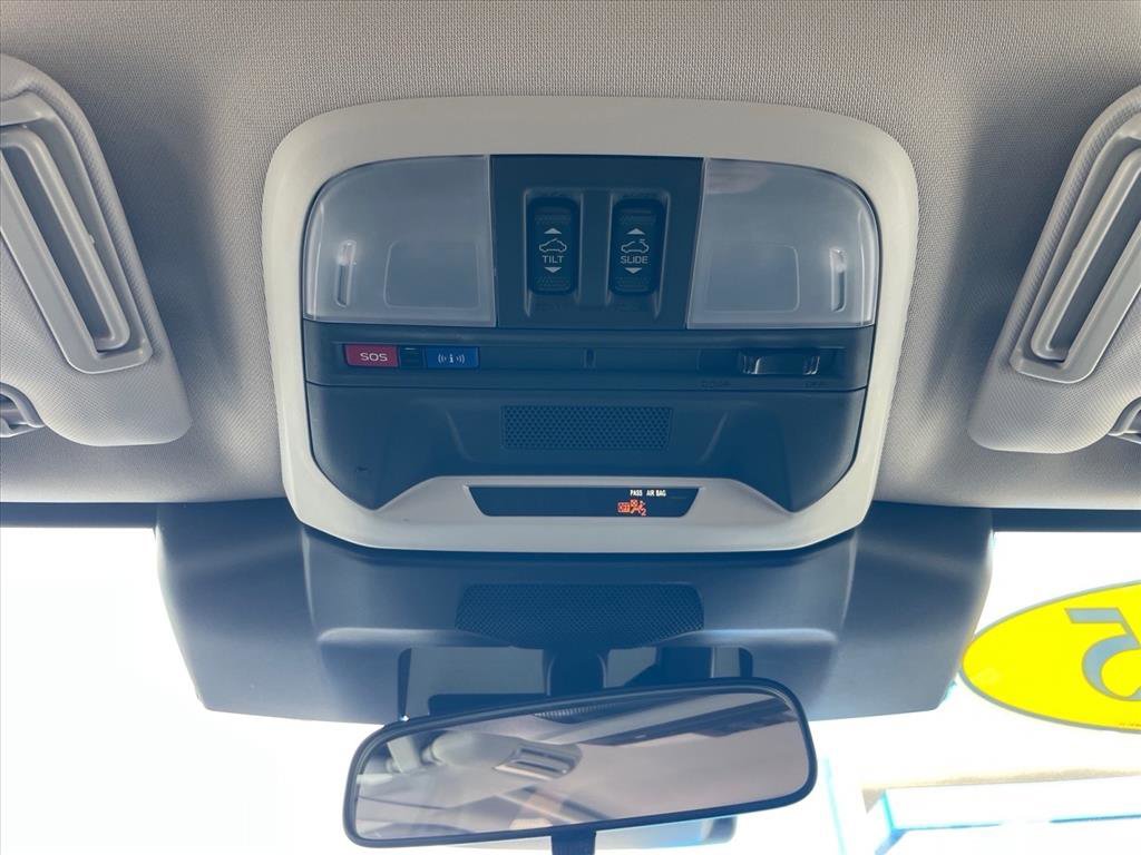 Used 2025 Subaru Crosstrek 2.0i Premium image 20