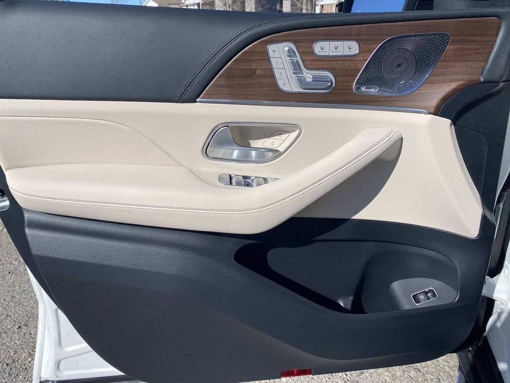 New 2026 Mercedes-Benz GLE 53 AMG 4MATIC image 11