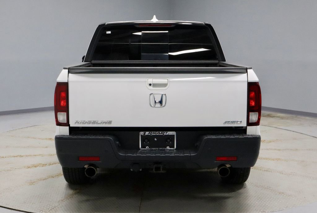Used 2023 Honda Ridgeline Black Edition image 9
