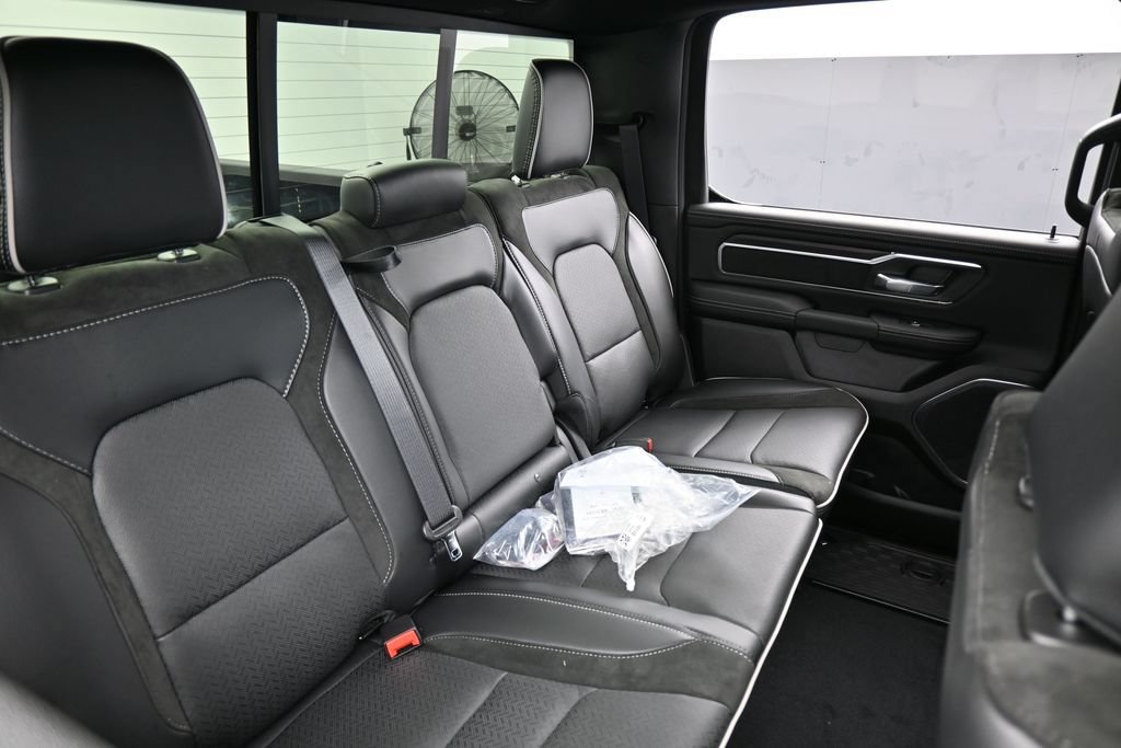 Used 2026 RAM 1500 Laramie AWD/4WD image 48