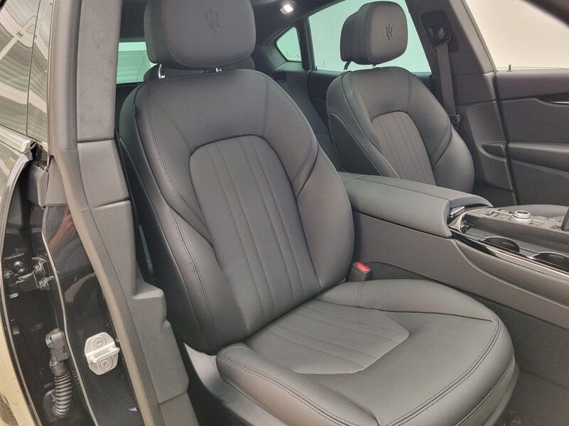 Used 2023 Maserati Levante GT image 43
