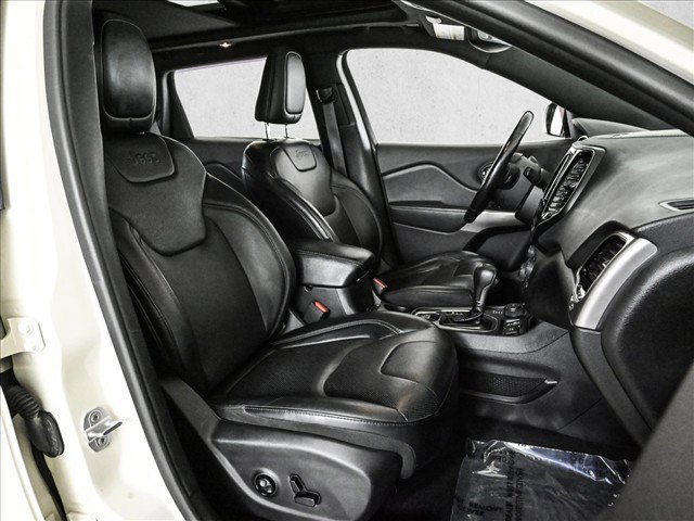 Used 2019 Jeep Cherokee High Altitude AWD/4WD image 22