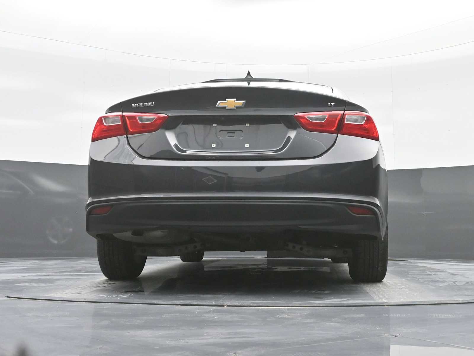 Used 2023 Chevrolet Malibu LT image 35