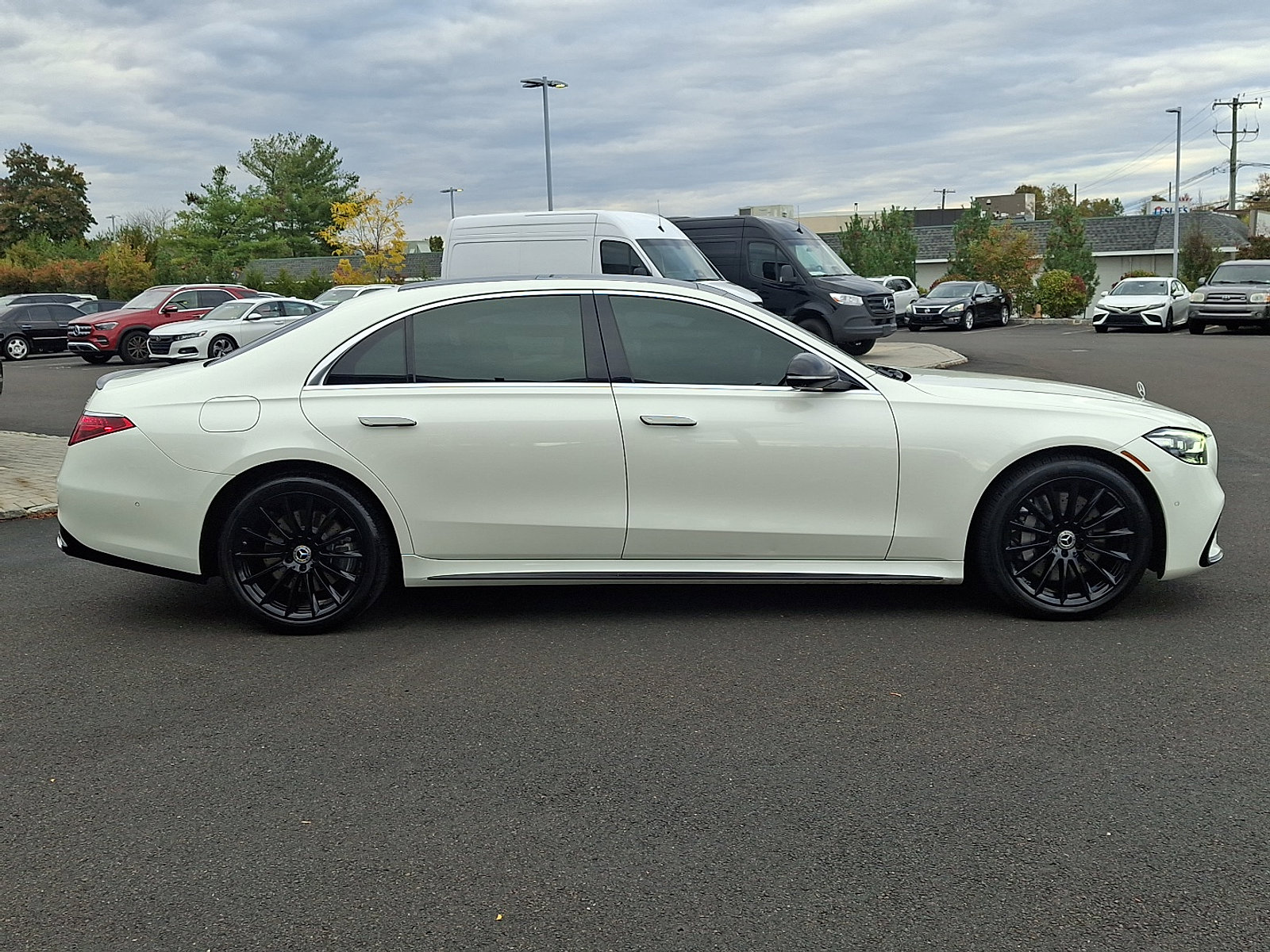 Certified 2022 Mercedes-Benz S 580 4MATIC Sedan image 7