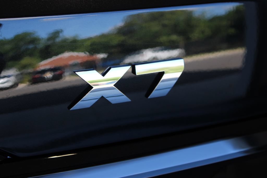 New 2027 BMW X7 M60i AWD/4WD image 35