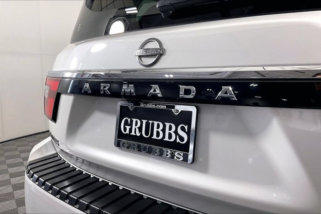 Used 2023 Nissan Armada SL w/ Captain's Chairs Package AWD/4WD image 41