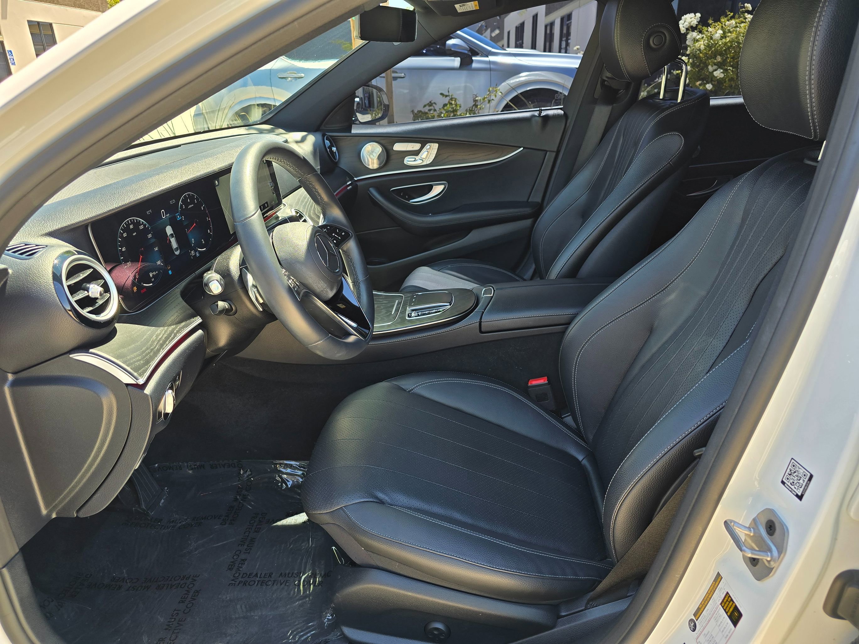 Used 2022 Mercedes-Benz E 350 Sedan image 19