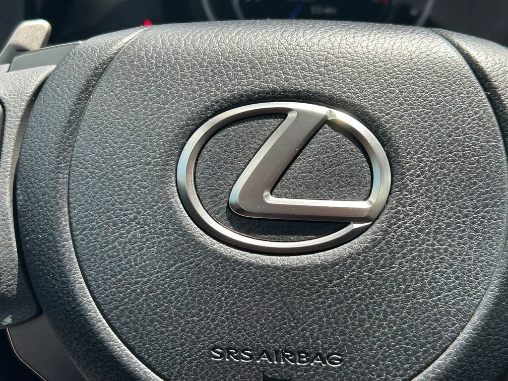 Used 2023 Lexus IS 500 RWD image 36