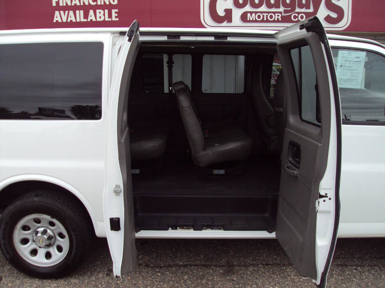 Used 2014 Chevrolet Express 1500 LS AWD/4WD image 10