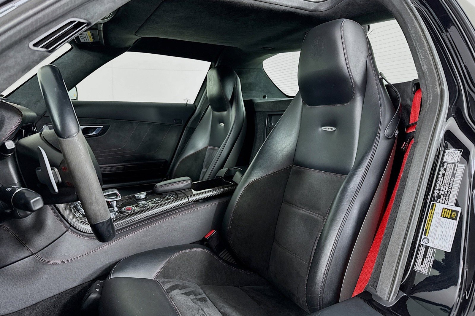 Used 2014 Mercedes-Benz SLS AMG GT Coupe image 20