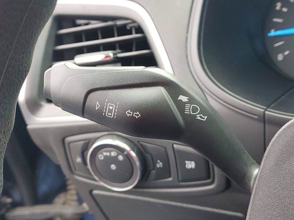 Used 2019 Ford Edge SE AWD/4WD image 11