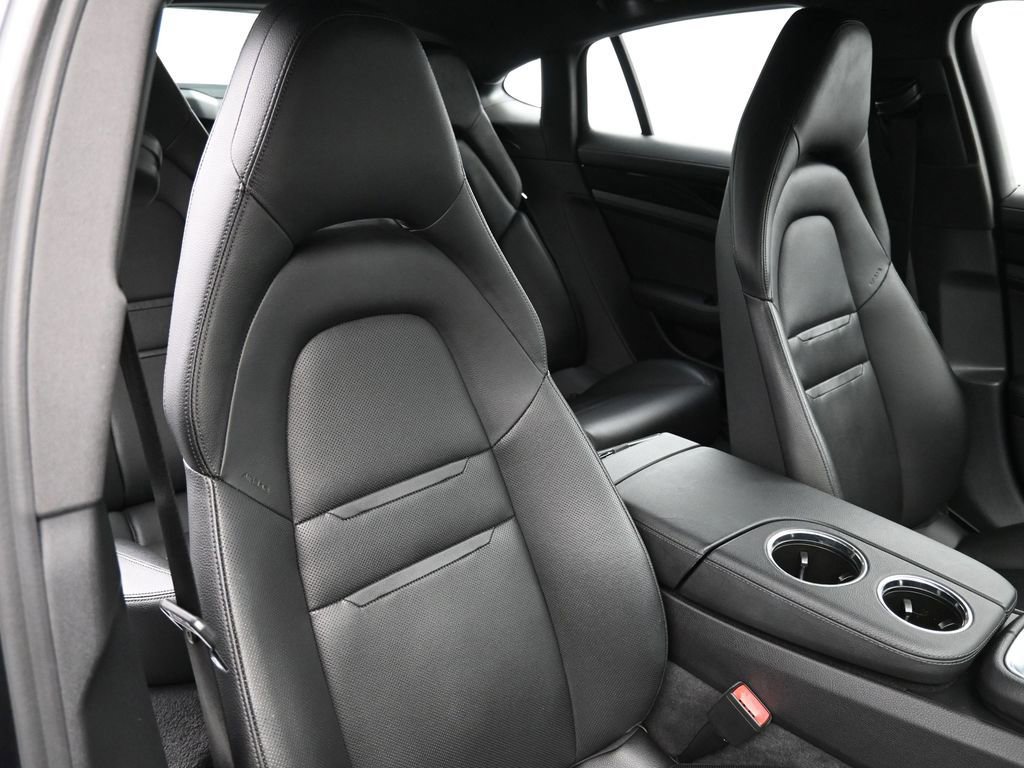 Certified 2018 Porsche Panamera 4 AWD/4WD image 19