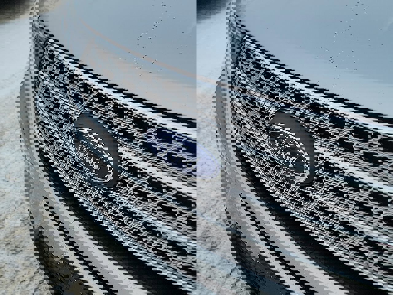 Used 2024 Ford Explorer Limited image 26