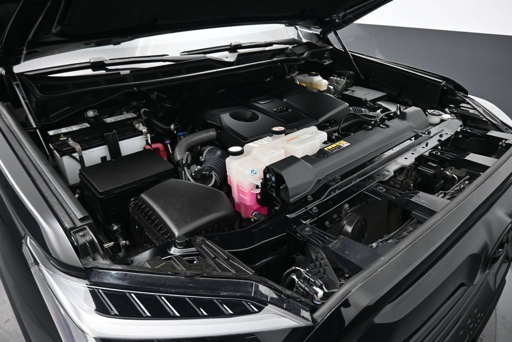 Used 2023 Toyota Tundra SR5 w/ SR5 Premium Package AWD/4WD image 56