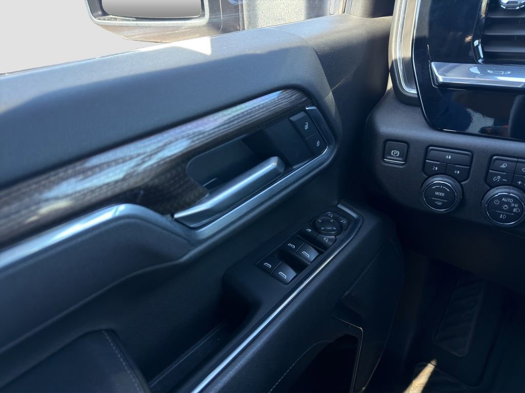 Used 2025 Chevrolet Silverado 2500 LT w/ Trail Boss Package image 30