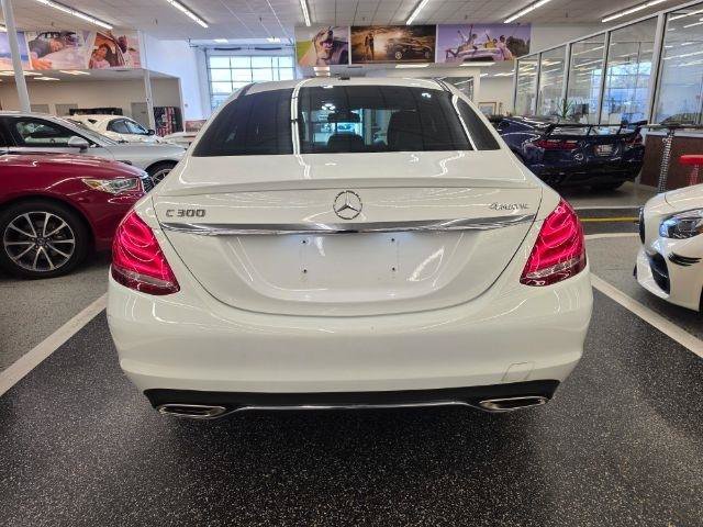 Used 2018 Mercedes-Benz C 300 4MATIC Sedan image 6