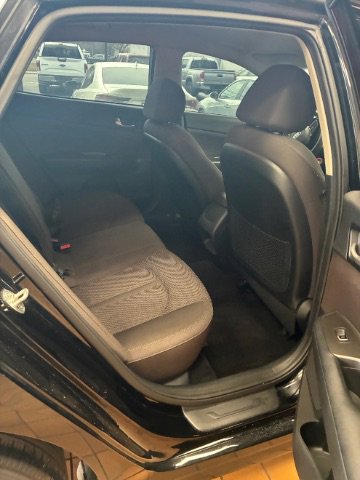 Used 2019 Kia Optima LX image 34