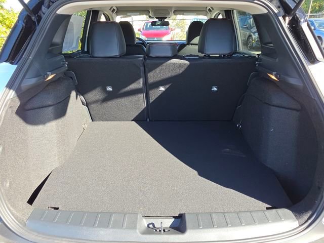 New 2026 Nissan Kicks SR w/ Cold Weather Package image 26