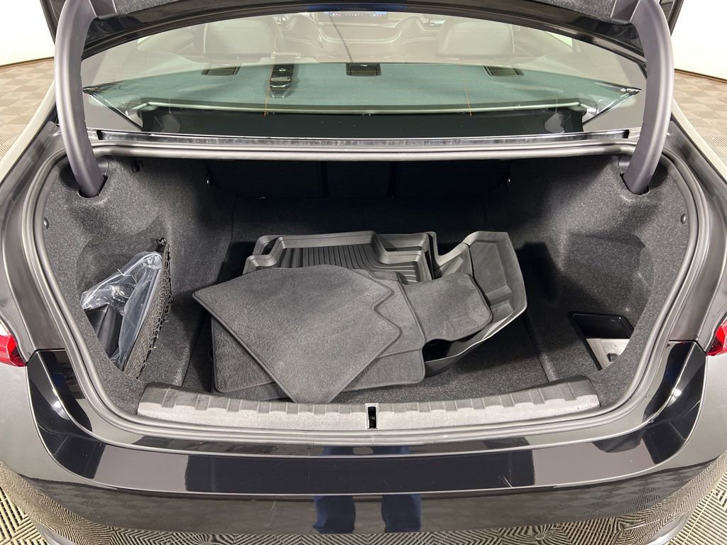 Certified 2025 BMW 330i xDrive 330i xDrive w/ Premium Package image 38