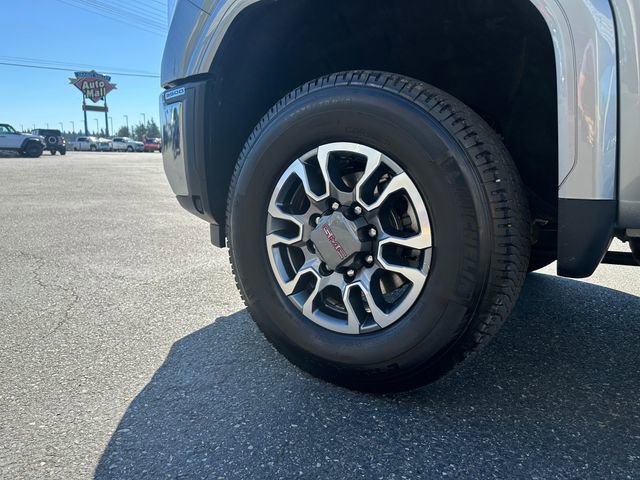 Used 2024 GMC Sierra 3500 SLT w/ SLT Premium Package image 24