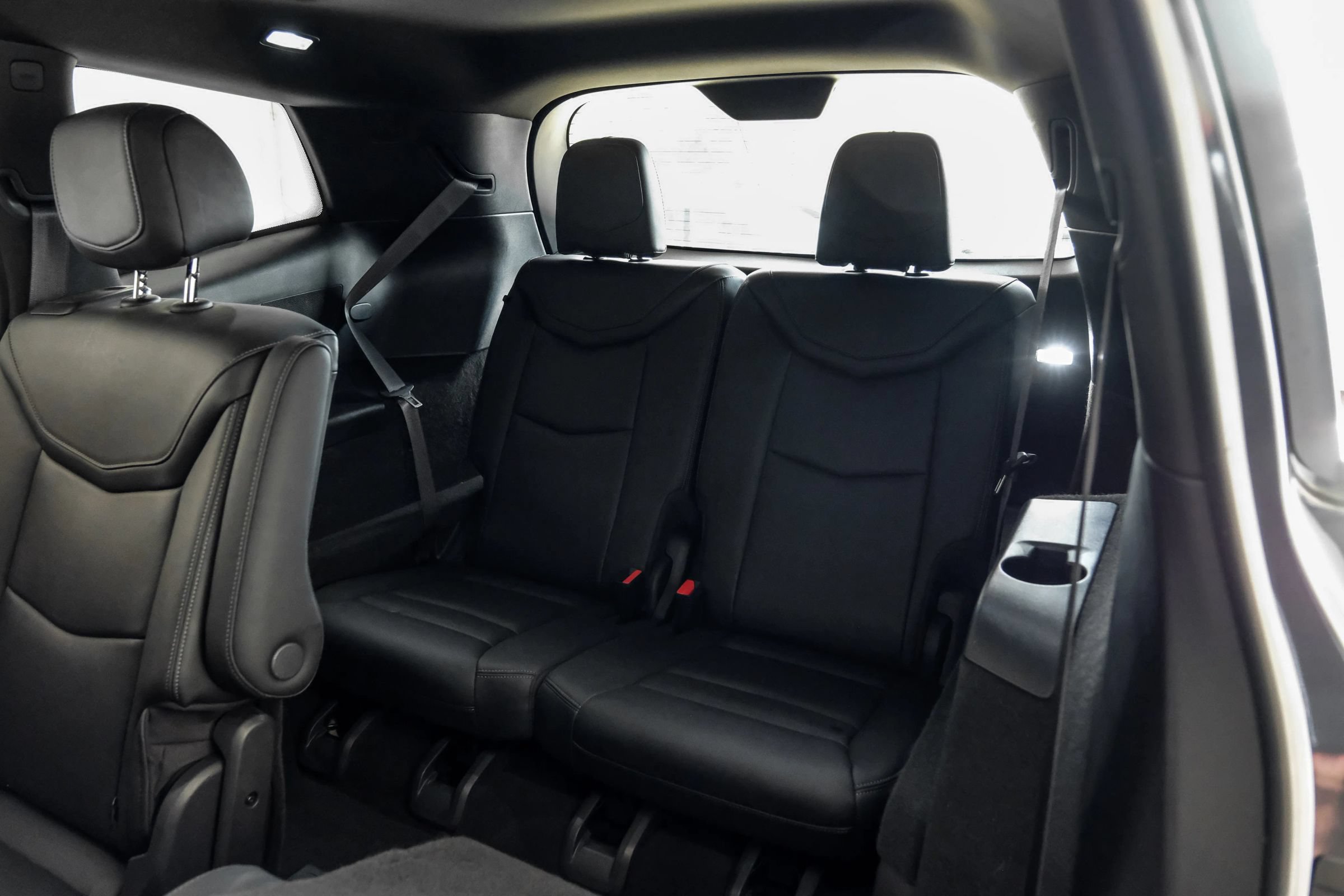 Used 2022 Cadillac XT6 Premium Luxury w/ Technology Package FWD image 33