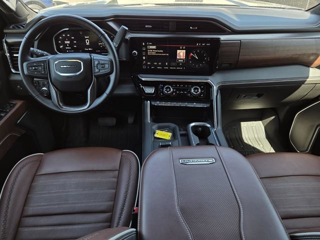 Used 2026 GMC Sierra 3500 Denali Ultimate AWD/4WD image 17