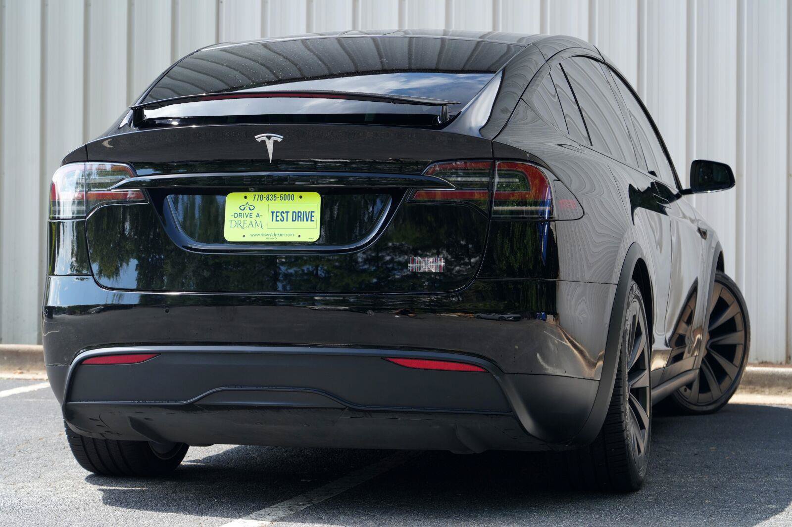Used 2023 Tesla Model X Plaid AWD/4WD image 5