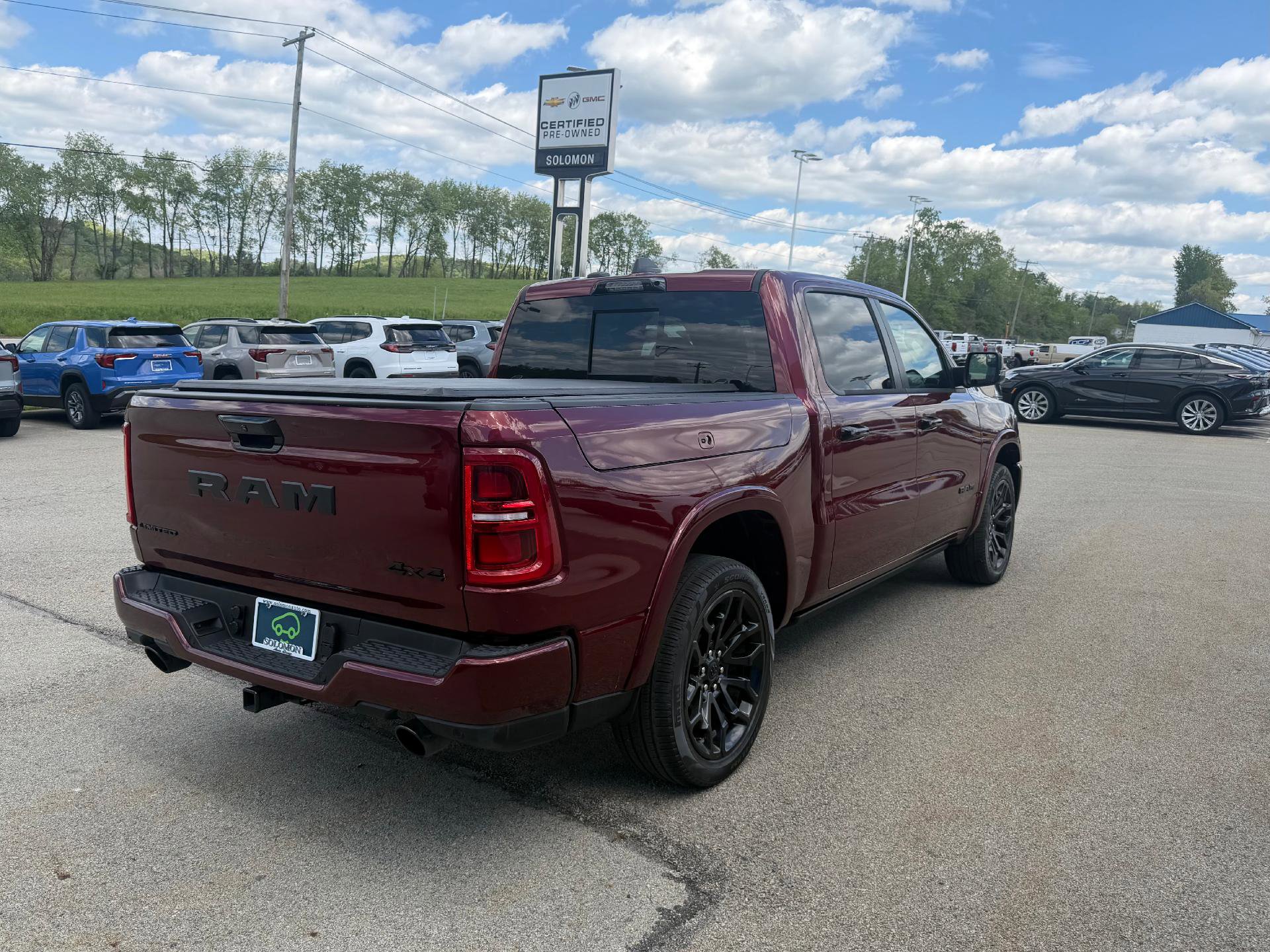 Used 2025 RAM 1500 Limited AWD/4WD image 5
