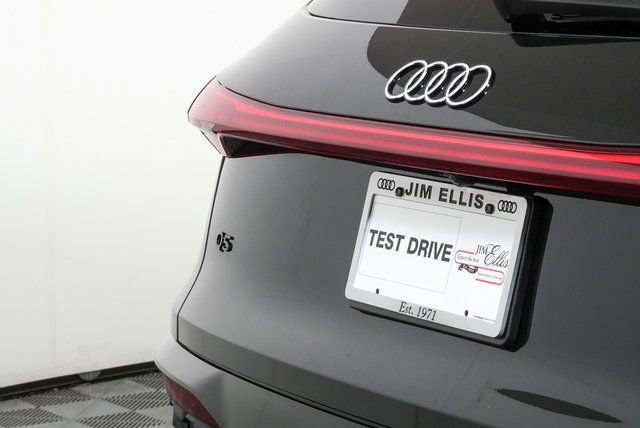 New 2025 Audi Q5 Premium Plus AWD/4WD image 36