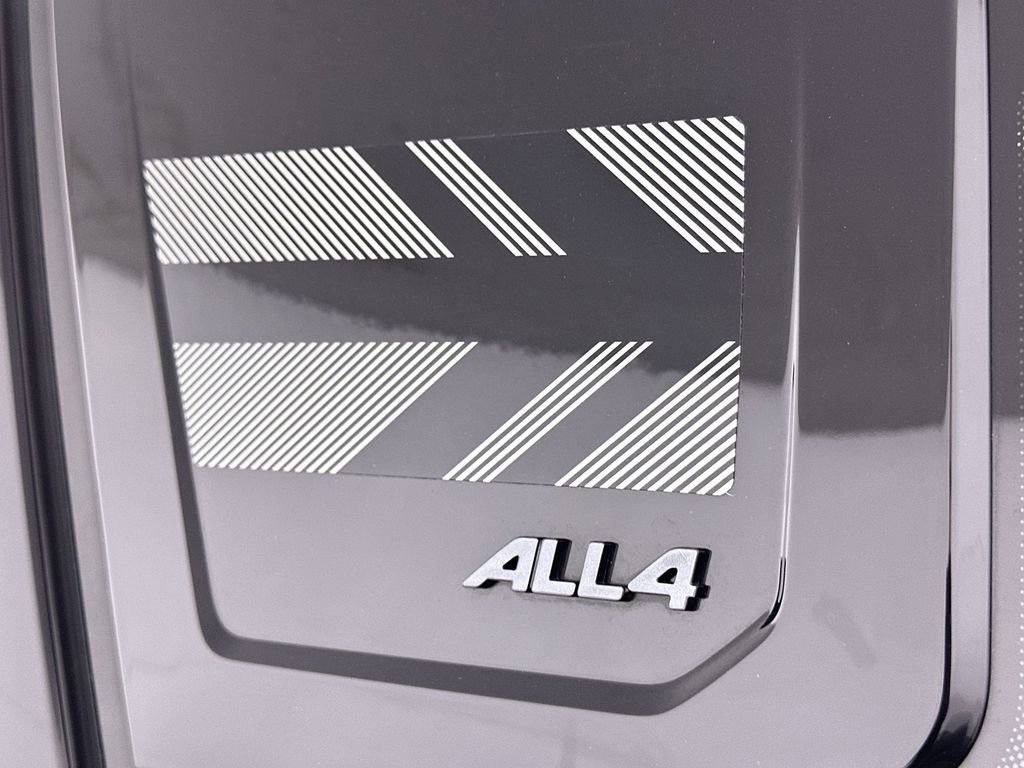 Used 2025 MINI Cooper Countryman S image 33