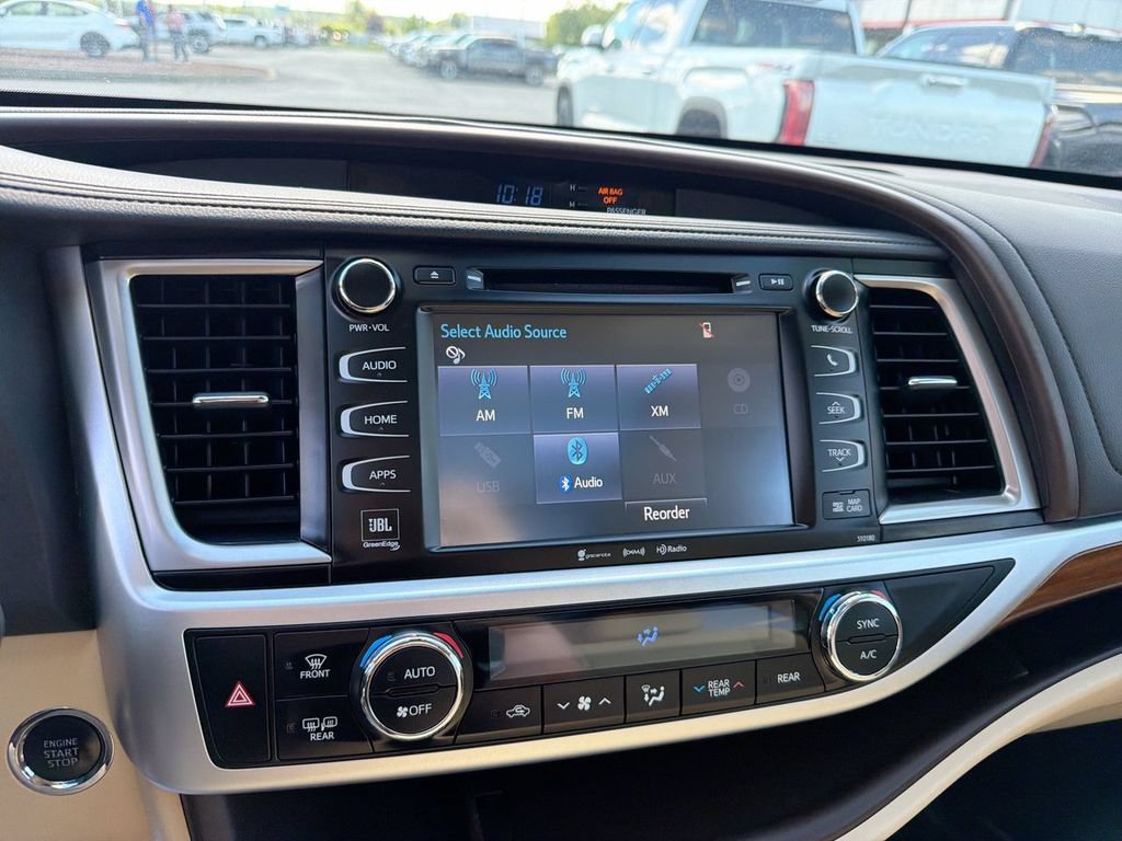 Used 2018 Toyota Highlander Limited Platinum w/ Protection Package #3 AWD/4WD image 23