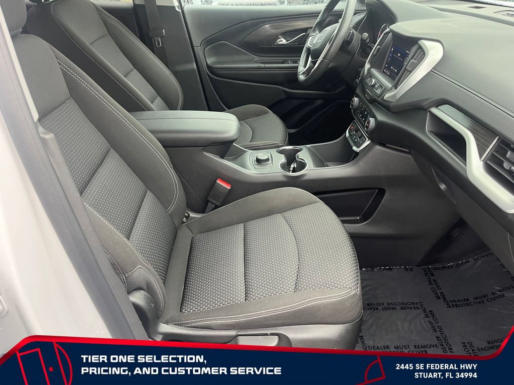 Used 2024 GMC Terrain SLE AWD/4WD image 19