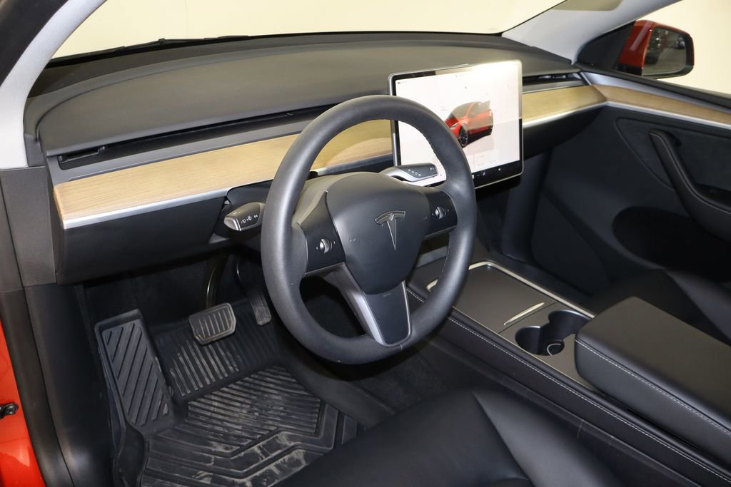 Used 2023 Tesla Model Y Long Range AWD/4WD image 22