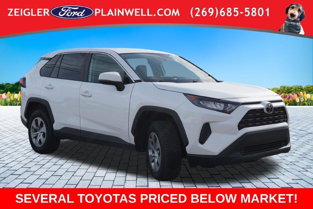 Used 2022 Toyota RAV4 LE AWD/4WD image 7