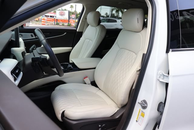 Used 2023 Lincoln Nautilus Black Label w/ Cargo Utility Package AWD/4WD image 14