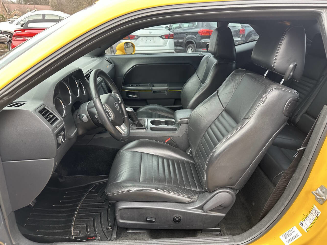 Used 2012 Dodge Challenger R/T RWD image 19