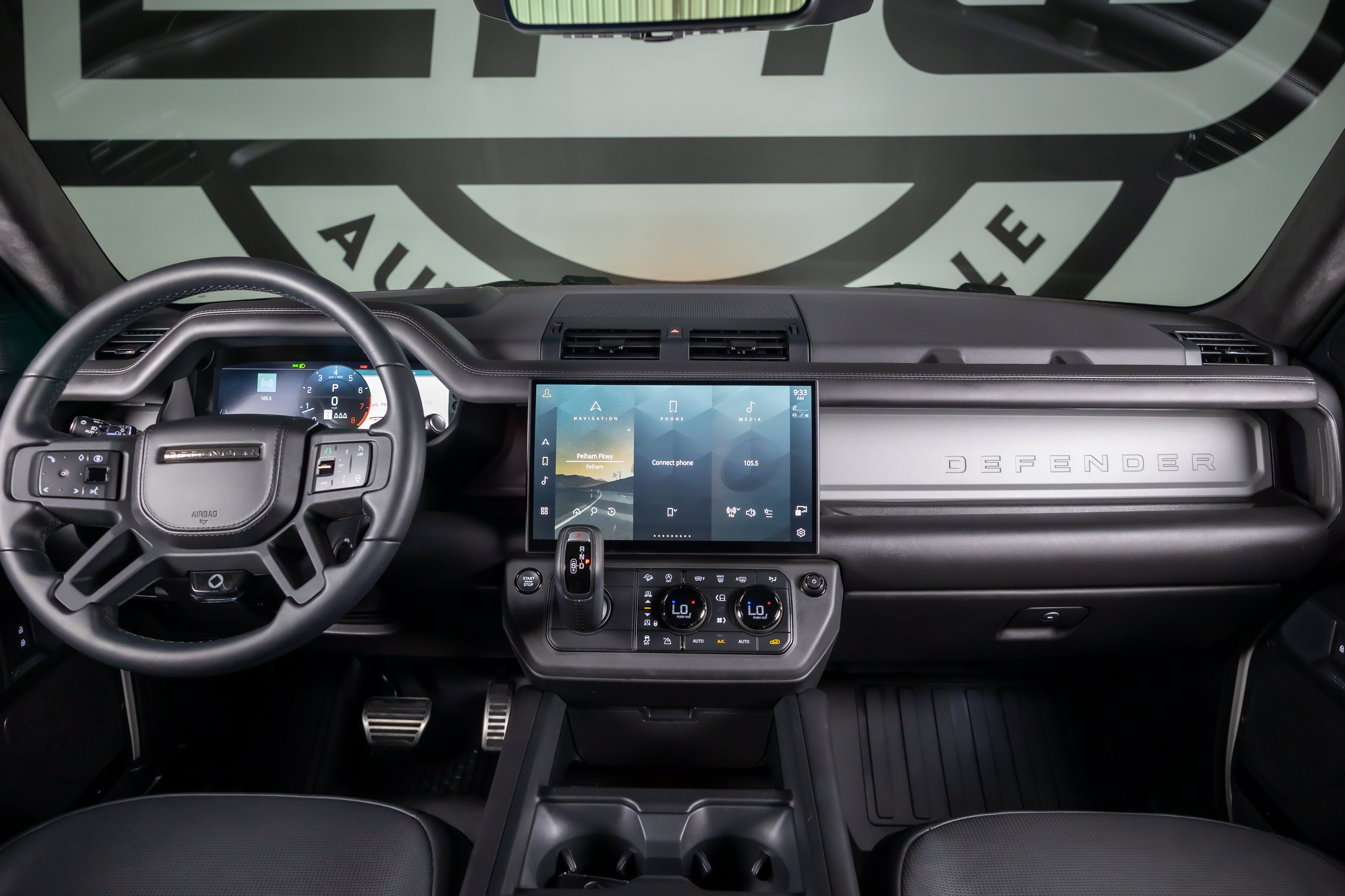 Used 2026 Land Rover Defender 110 OCTA AWD/4WD image 3