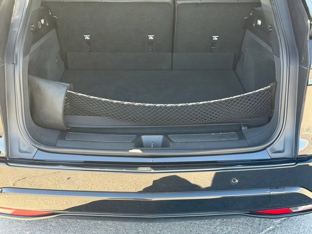 Used 2024 Cadillac Lyriq Sport RWD image 4