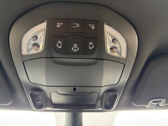 New 2026 Chrysler Pacifica Limited w/ S Appearance Package image 28