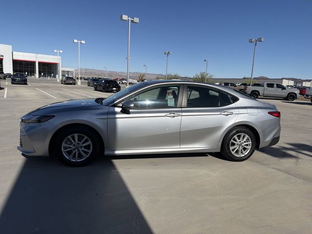 Used 2025 Toyota Camry LE FWD image 8