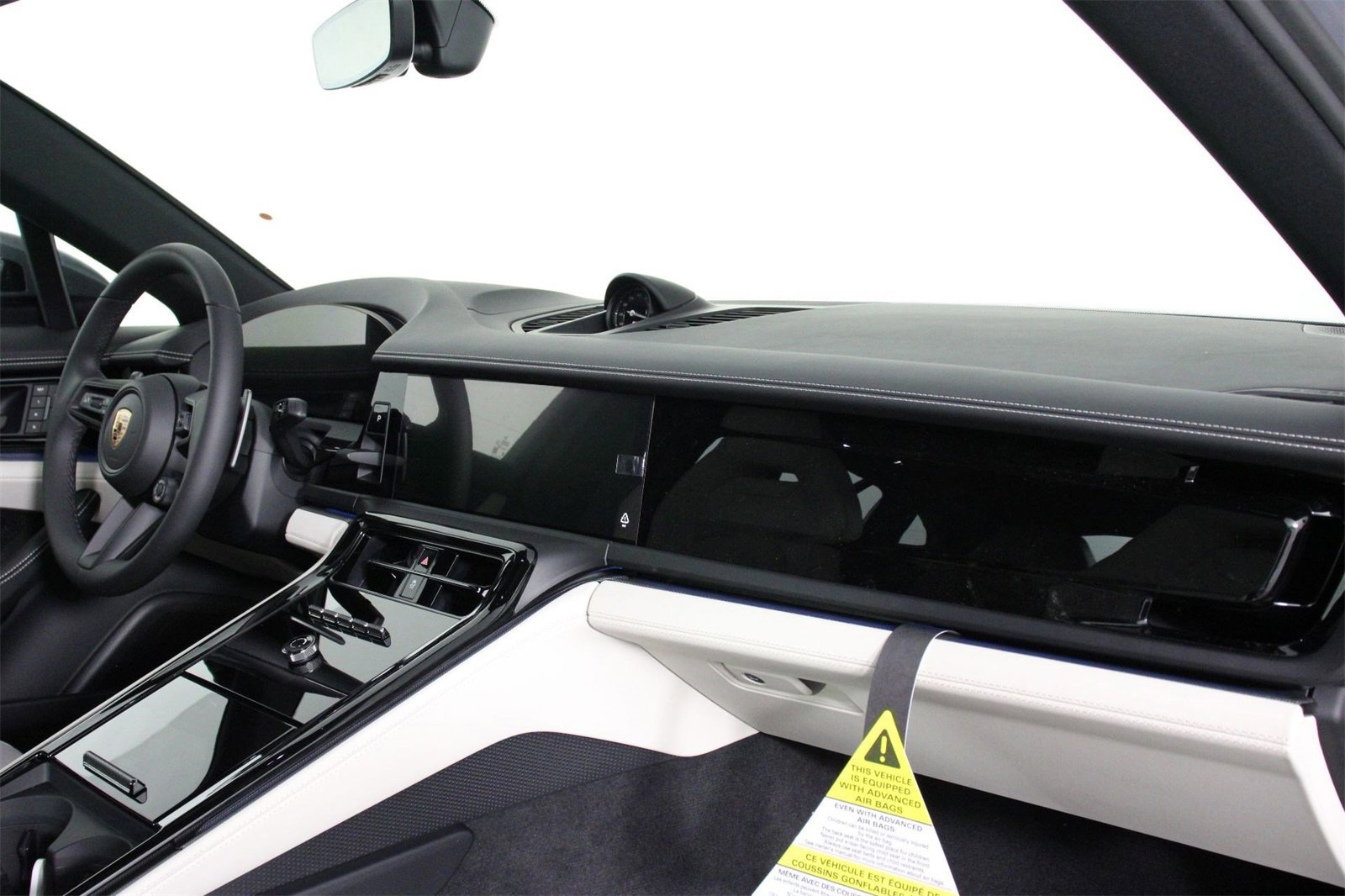 New 2026 Porsche Panamera 4 image 15