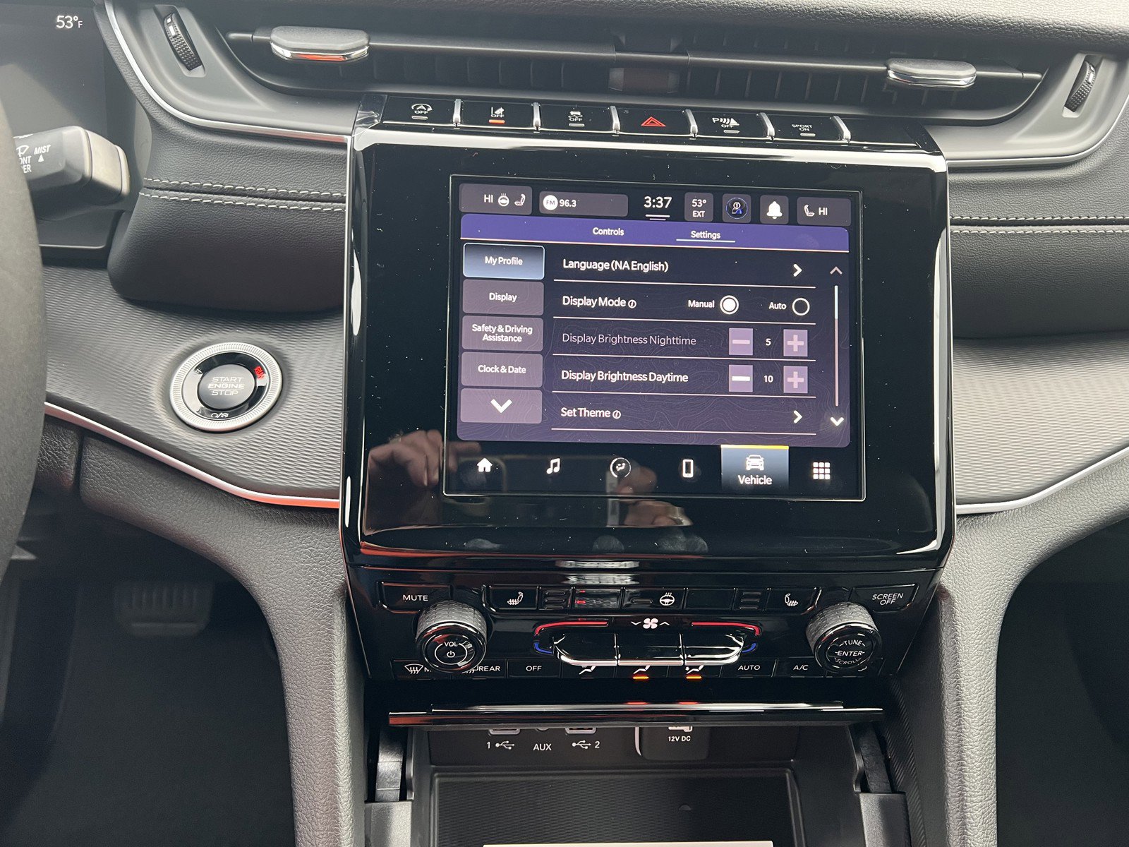 New 2025 Jeep Grand Cherokee L Altitude AWD/4WD image 24
