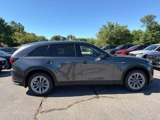 New 2026 MAZDA CX-90 3.3 Turbo w/ Preferred Package AWD/4WD image 2