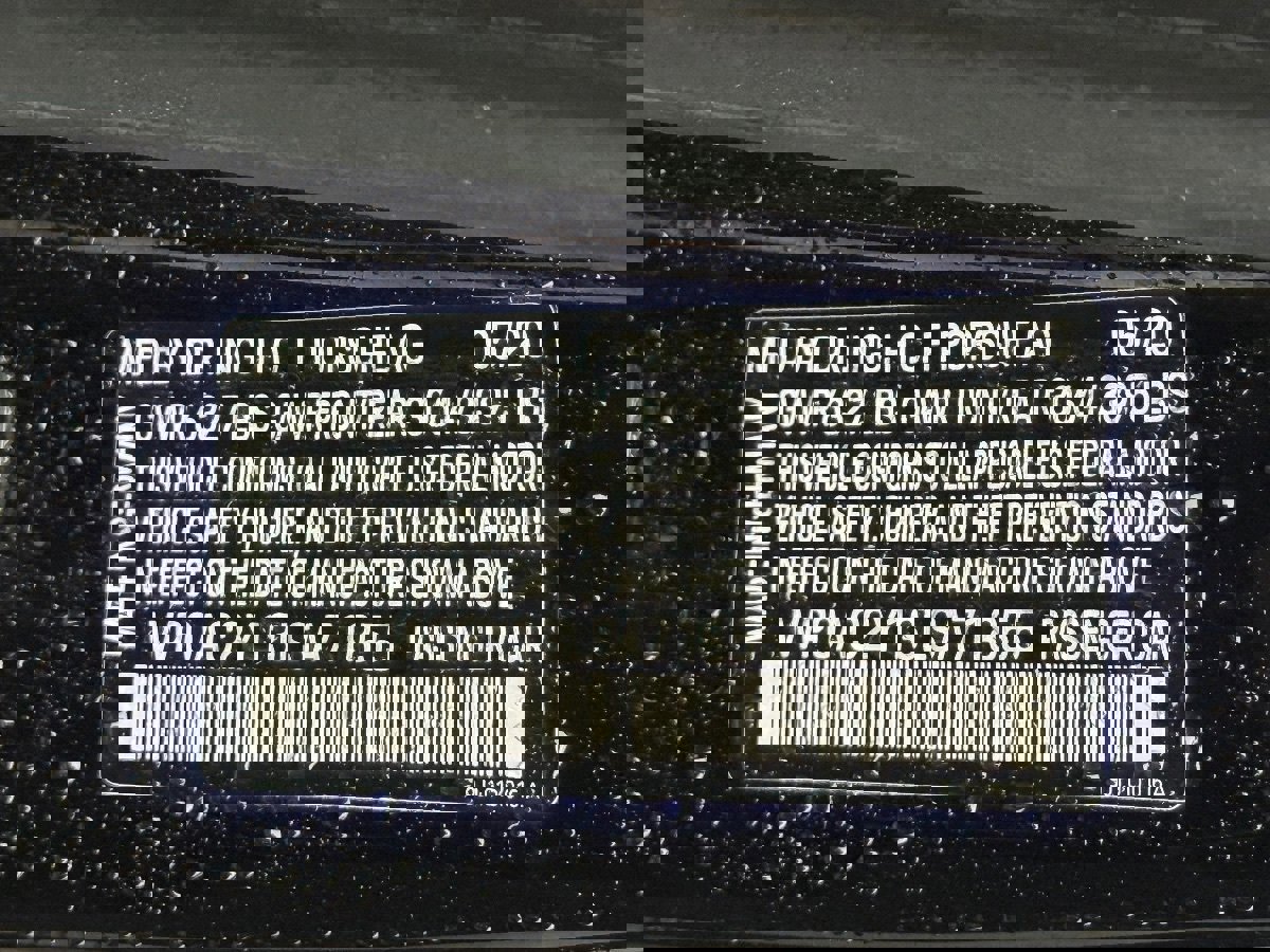 Used 2020 Porsche Taycan Turbo image 32