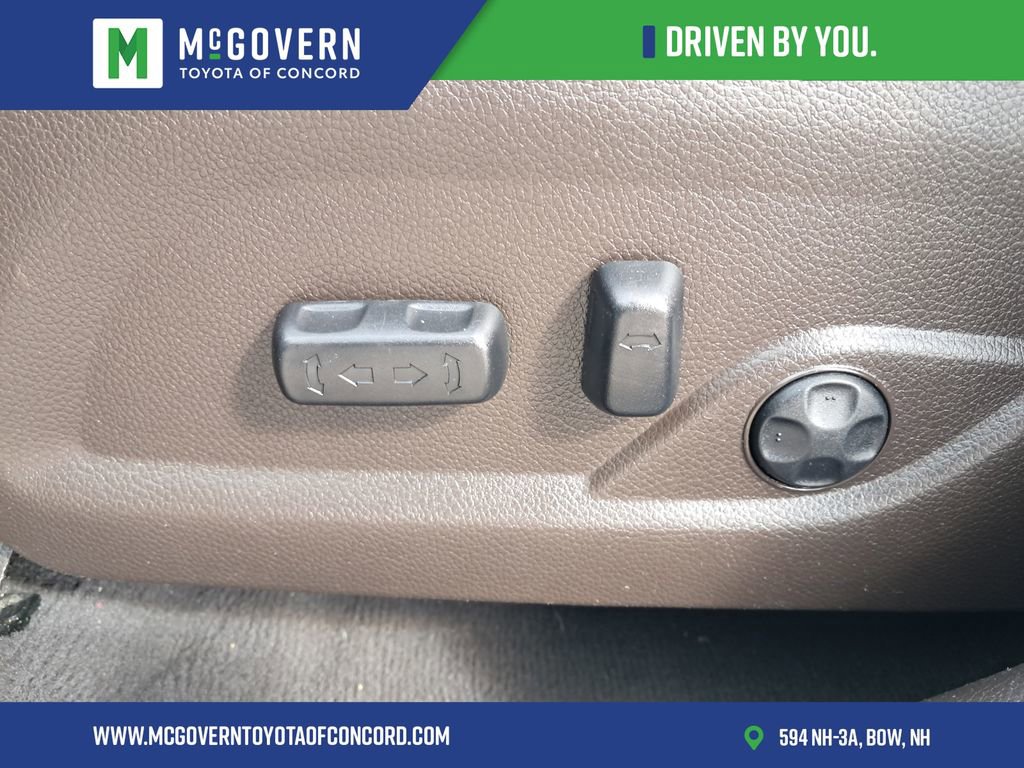 Used 2013 Hyundai Santa Fe Sport image 16