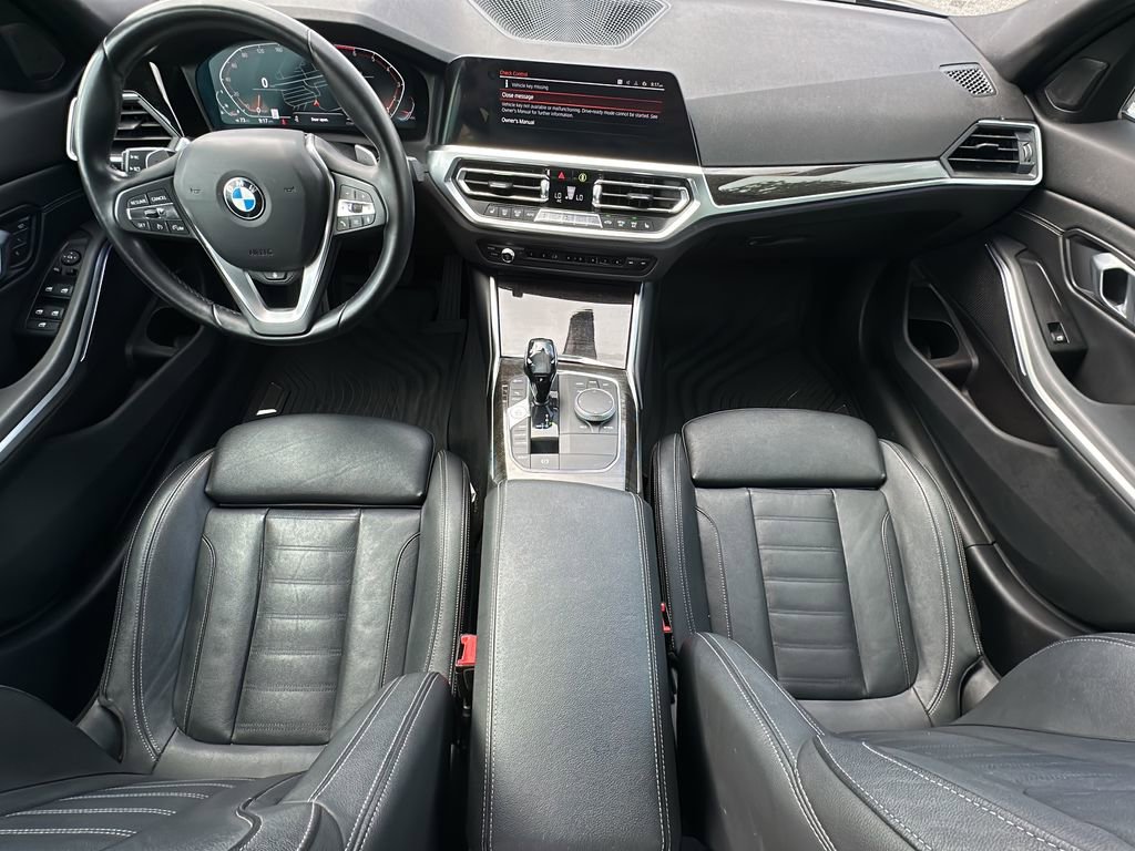 Used 2021 BMW 330i xDrive Sedan w/ Premium Package AWD/4WD image 10
