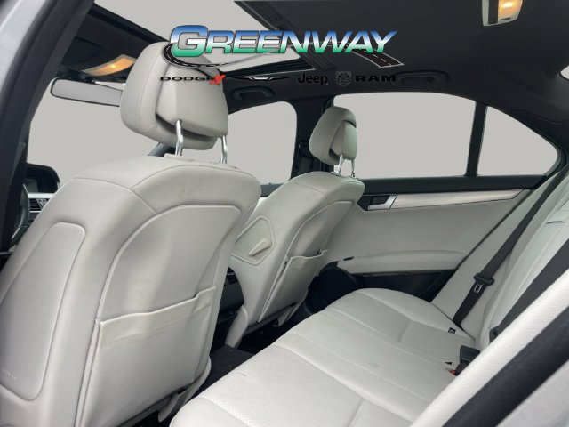 Used 2014 Mercedes-Benz C 250 Sedan image 16