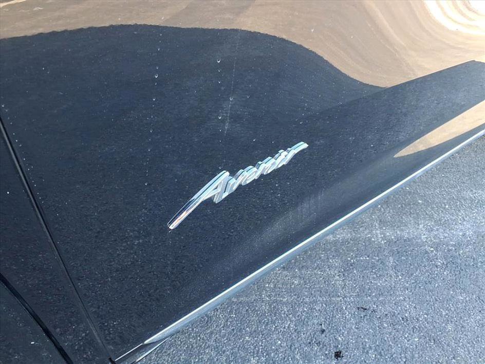 Used 2025 Buick Enclave Avenir w/ Super Cruise Package image 10