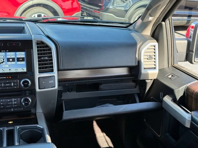 Used 2016 Ford F150 Lariat w/ Equipment Group 502A Luxury AWD/4WD image 31